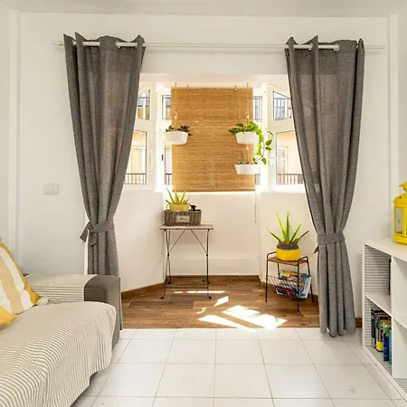 Cosy In 40 M² Close To The